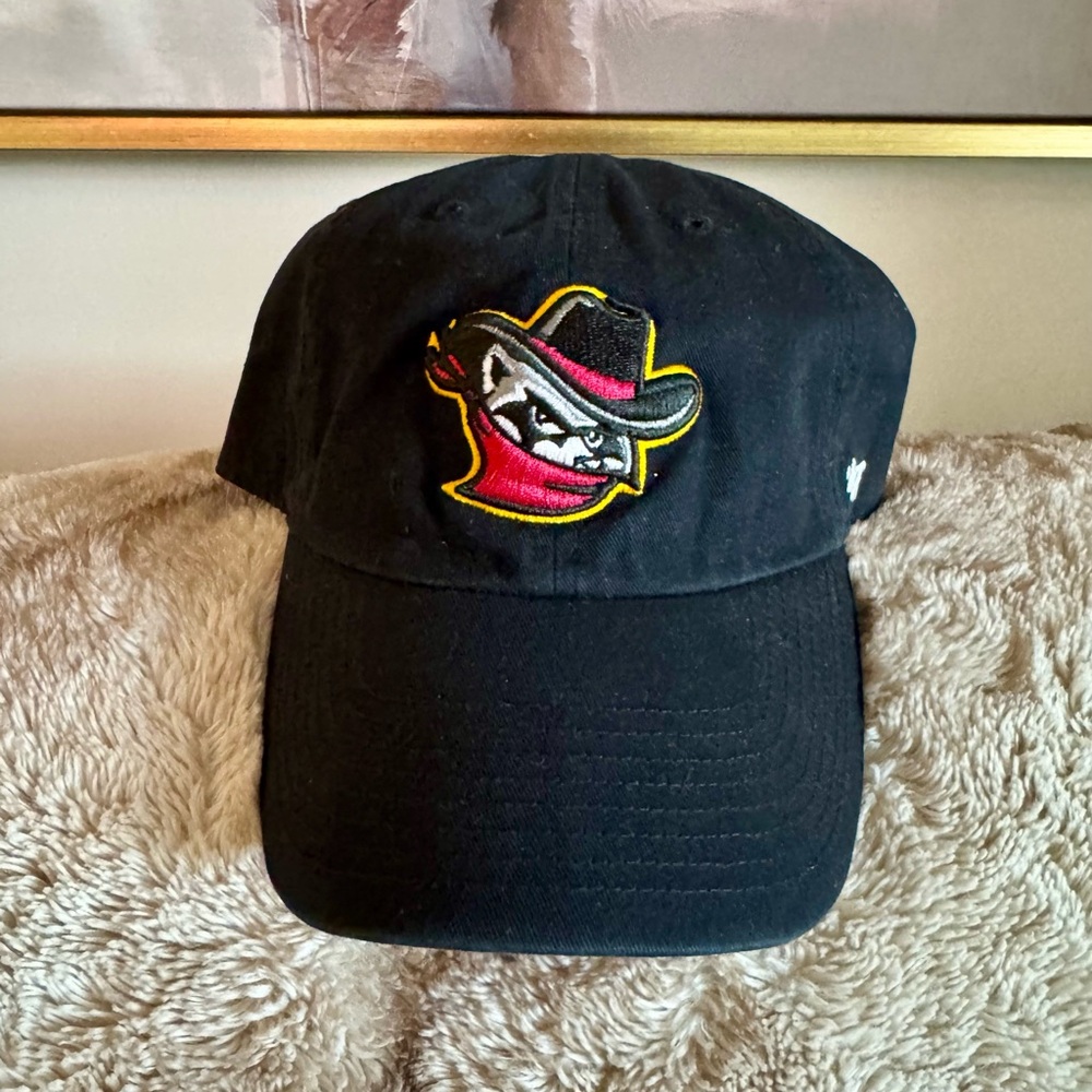 47 Black Cap with Embroidered Mascot (Quad City River Bandits) - Picture 2 of 5